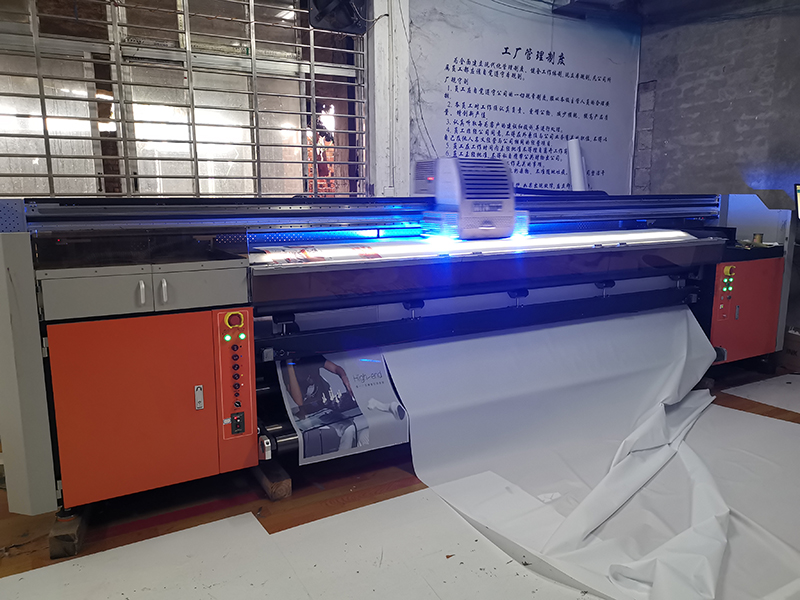 卷材UV打印3.2米